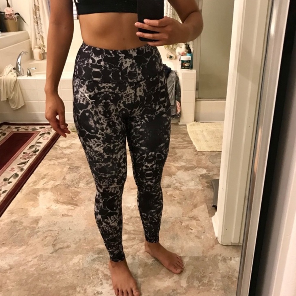 Gymshark limited edition workout leggings